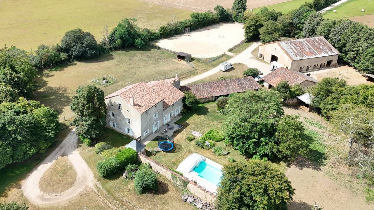 Maison à vendre, 297m², Poitiers