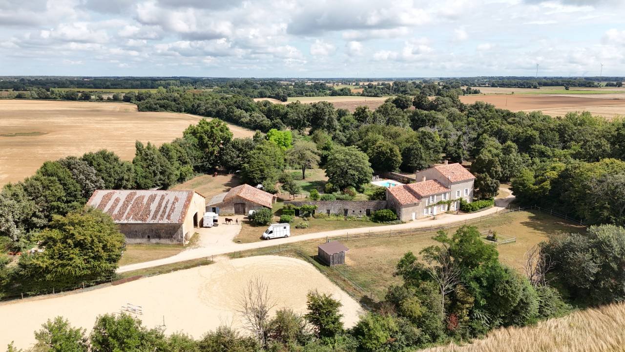 Maison à vendre, 297m², Poitiers