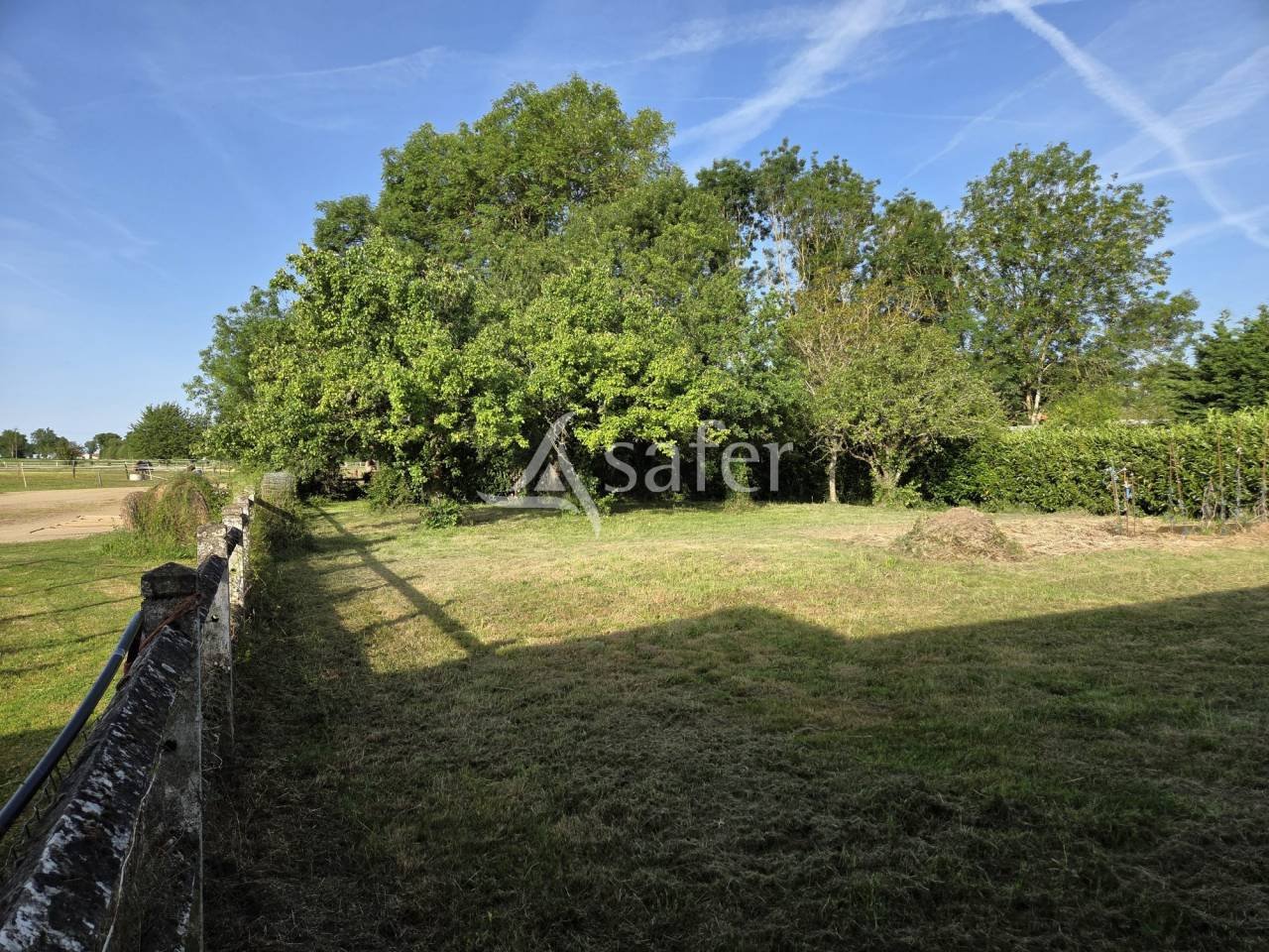 Maison à vendre, 40000m², Saint-Denis-la-Chevasse
