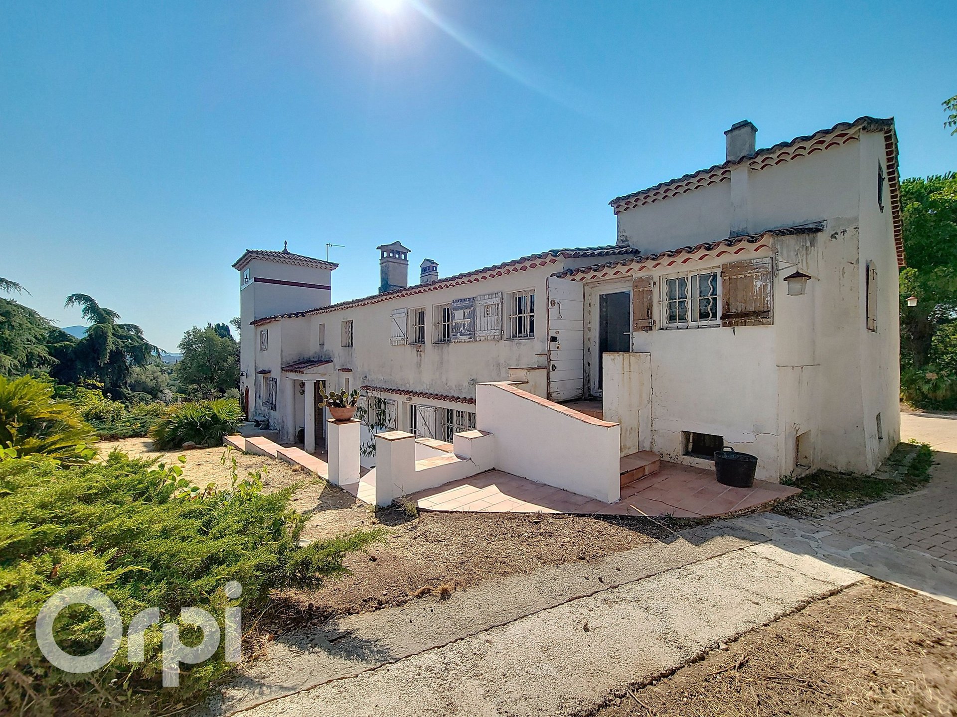 Maison à vendre, 360m², Ollioules