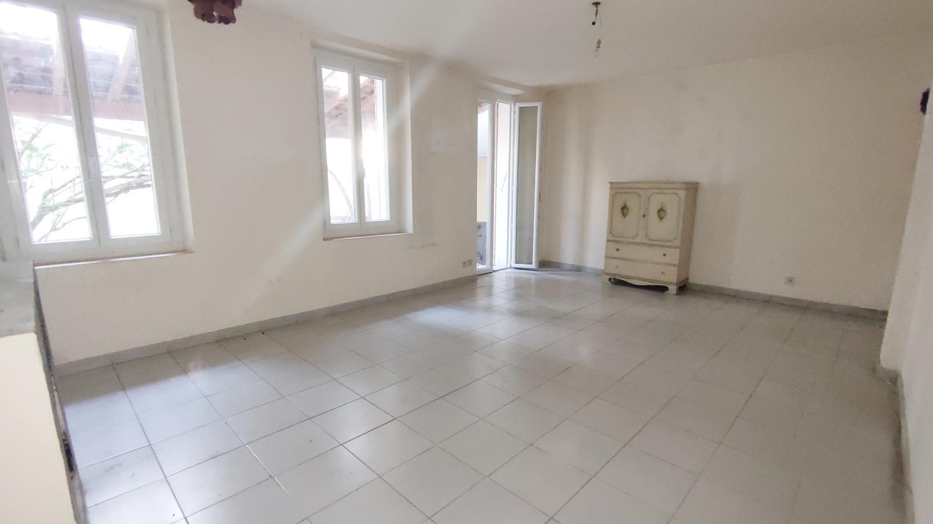 Maison à vendre, 2m², Toulon