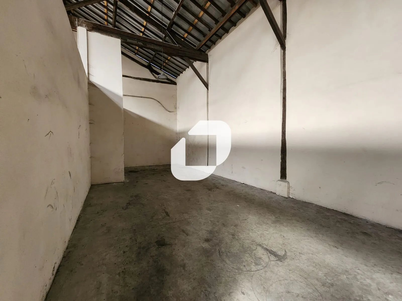 Maison à louer, 280m², Aubervilliers