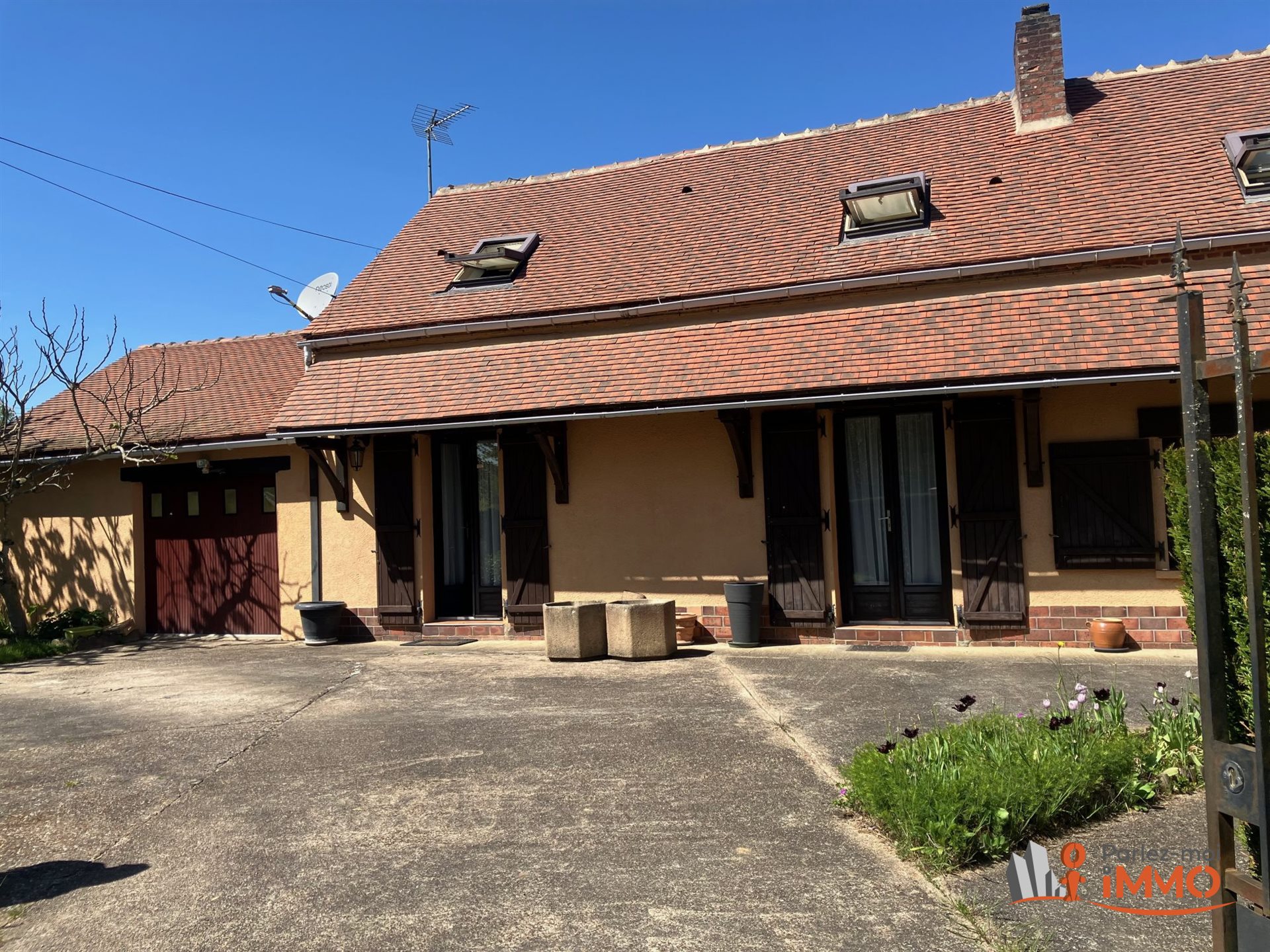 Maison à vendre, 110m², Treigny-Perreuse-Sainte-Colombe