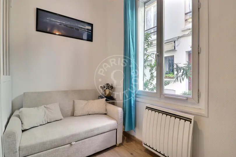 Appartement à louer, 17m², Paris 18ème