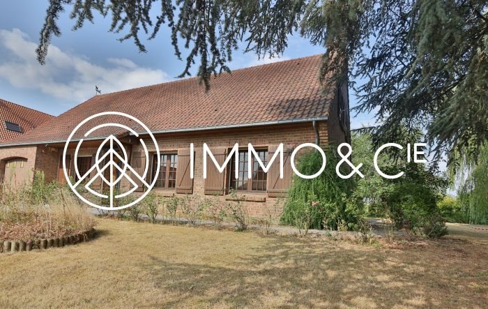 Maison à vendre, 1393m², Avelin