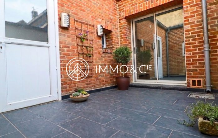 Maison à vendre, 1074m², La Chapelle-d'Armentières