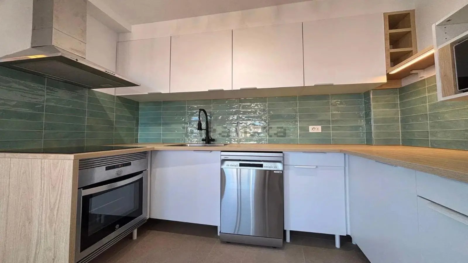 Appartement à louer, 75m², Saint-Alban-de-Roche