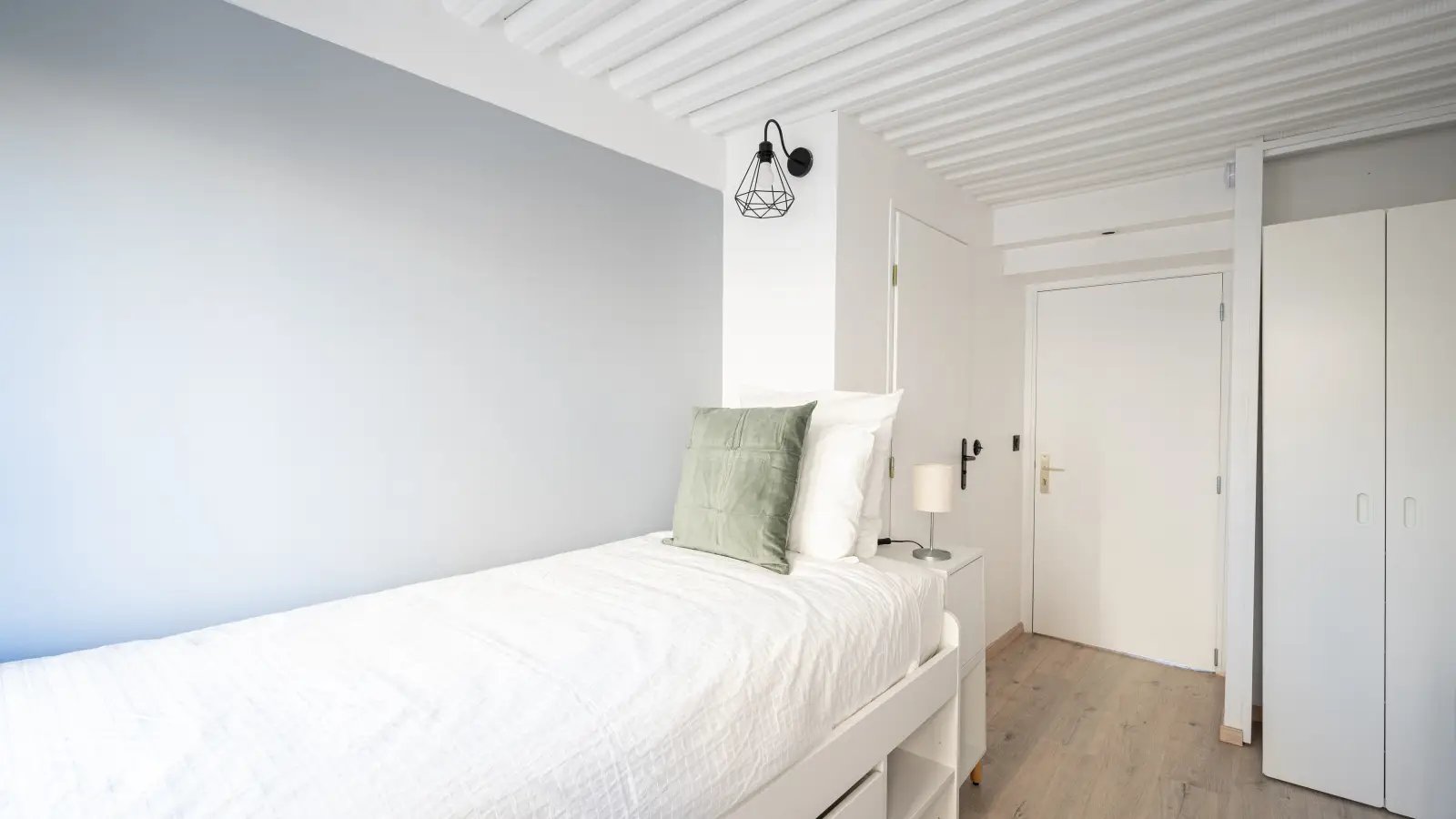Appartement à louer, 140m², Paris 20ème