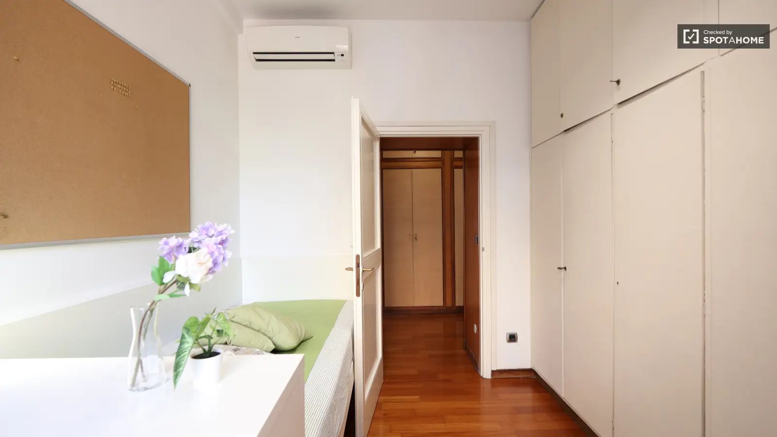 Appartement à louer, 1m², Carbuccia