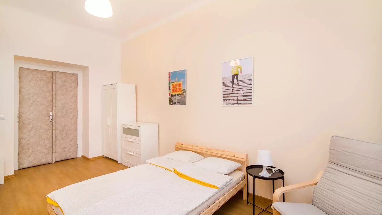 Maison à louer, NaNm², Le Monastère