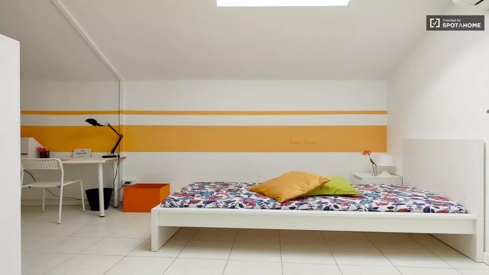 Maison à louer, 1m², Sotta
