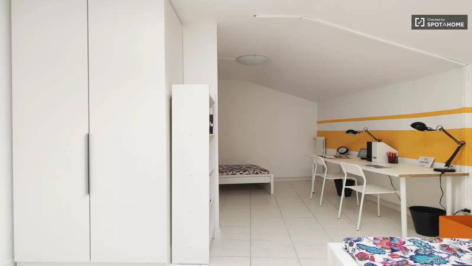 Maison à louer, 1m², Sotta