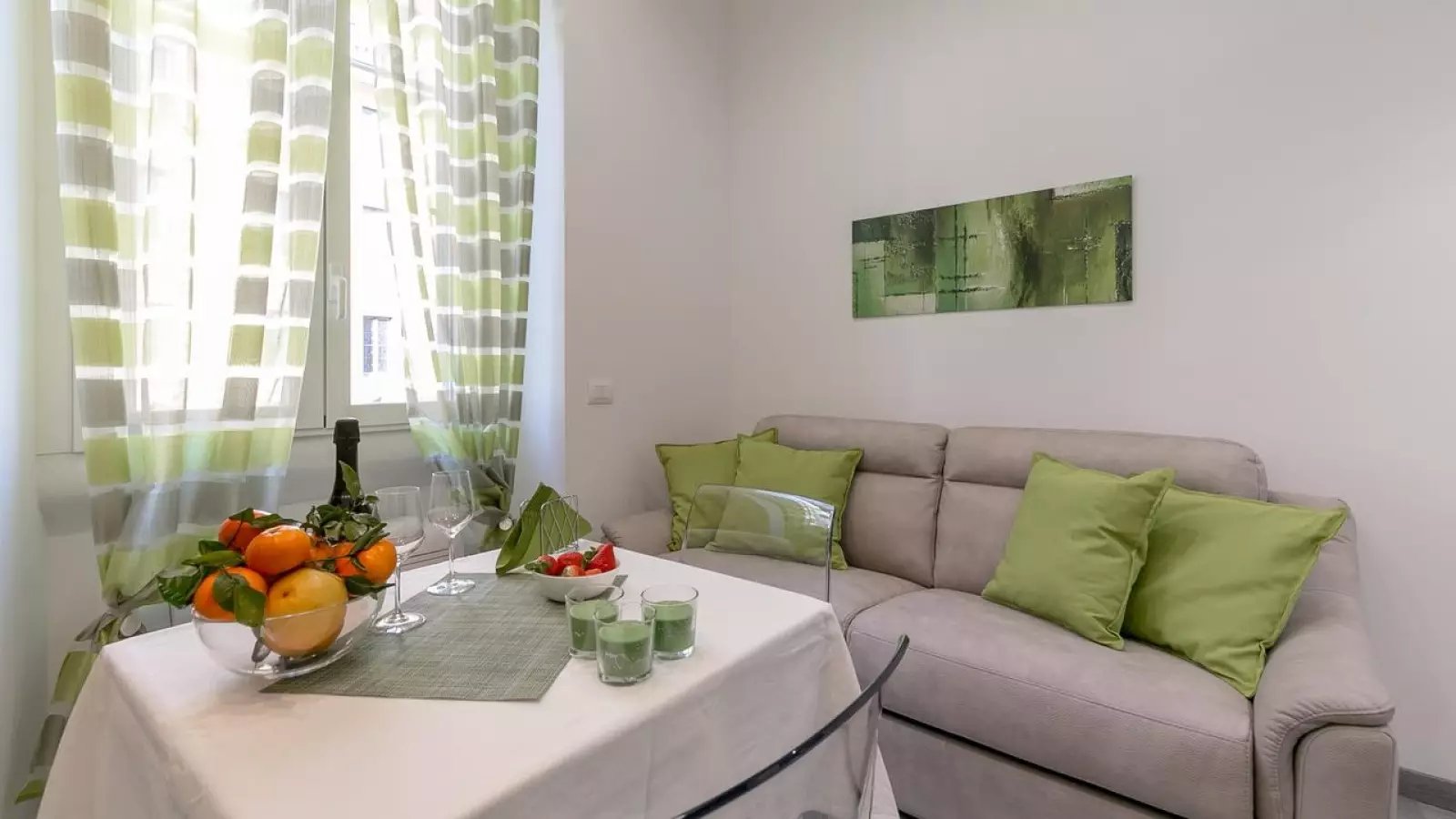 Maison à louer, NaNm², Sotta