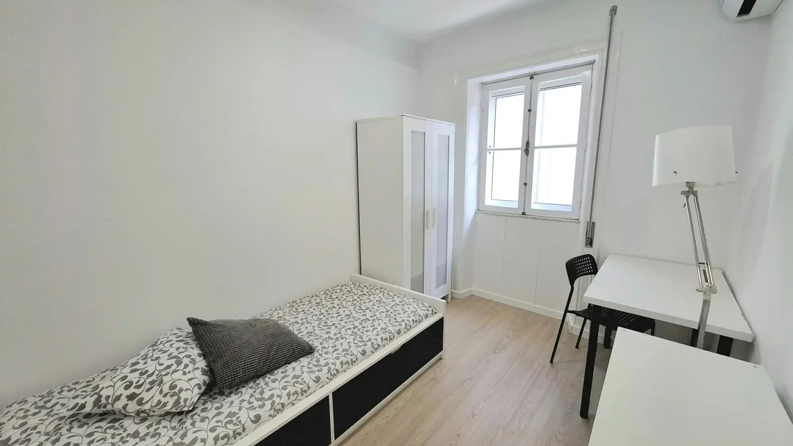 Appartement à louer, NaNm², Port-Saint-Père