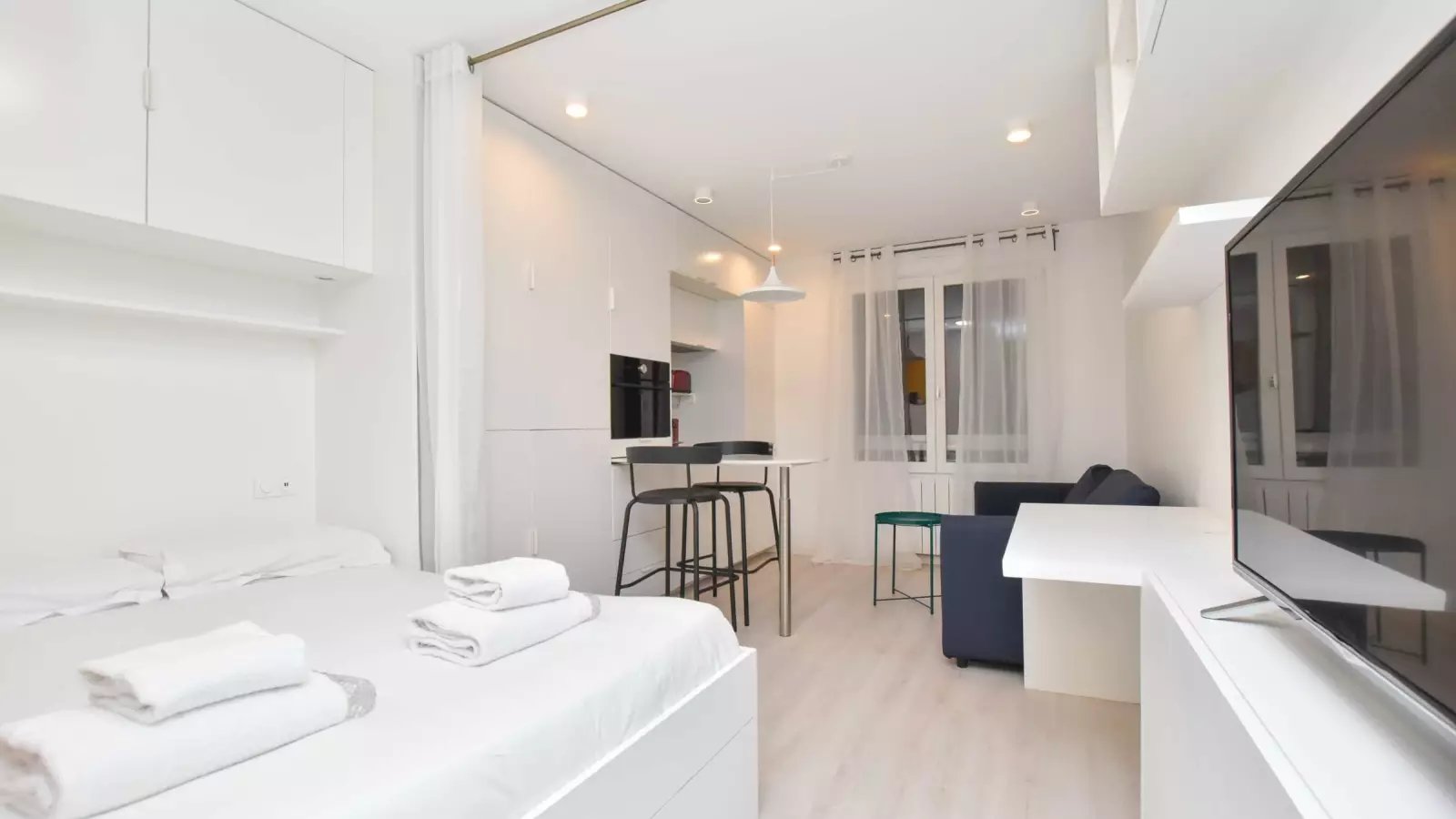 Maison à louer, 1m², Paris 20ème
