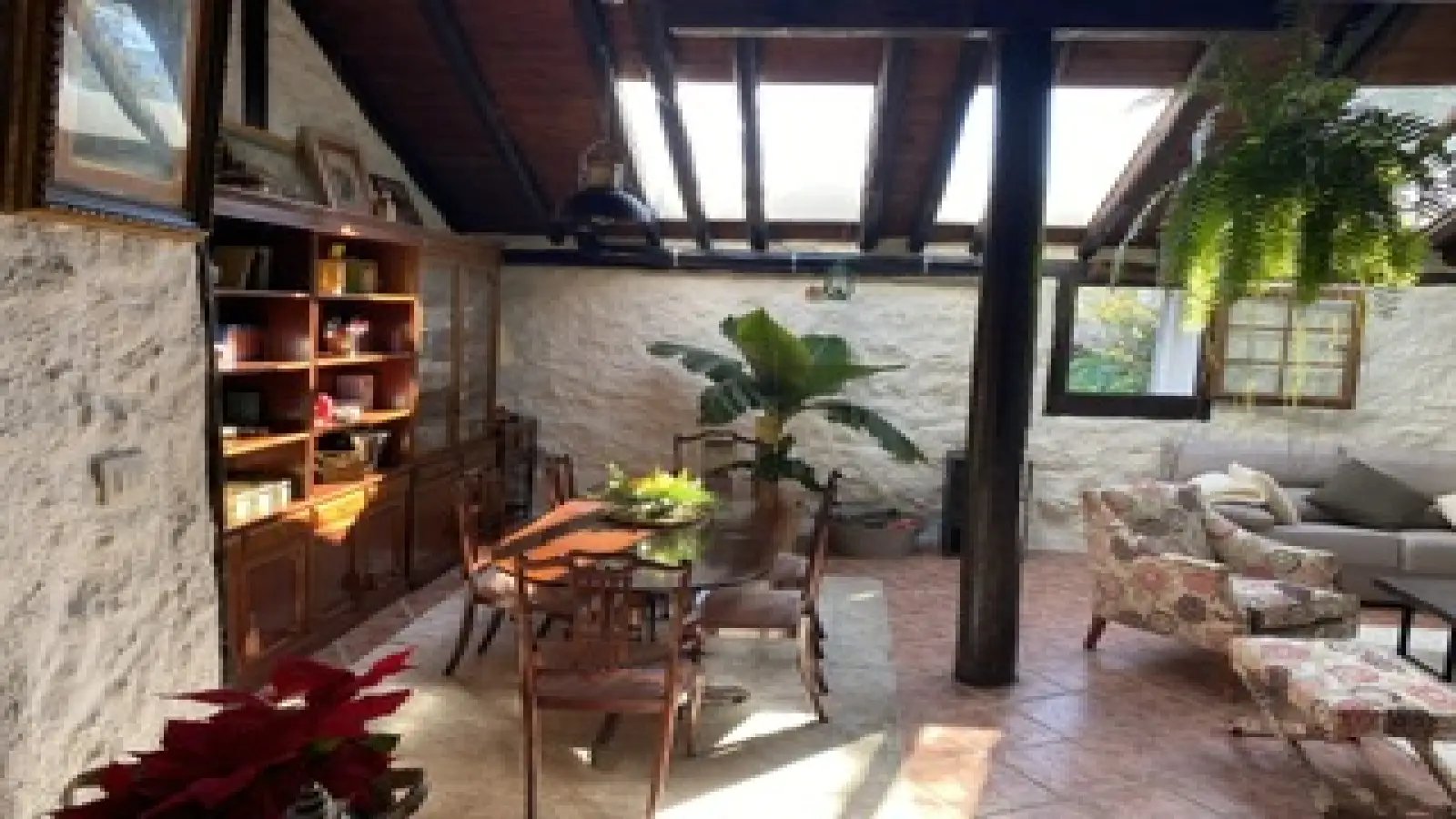 Appartement à louer, 280m², Saint-Alban-de-Roche