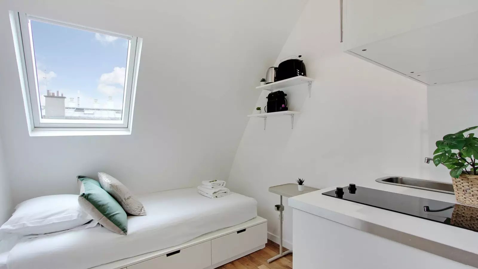 Maison à louer, 1m², Paris 16ème