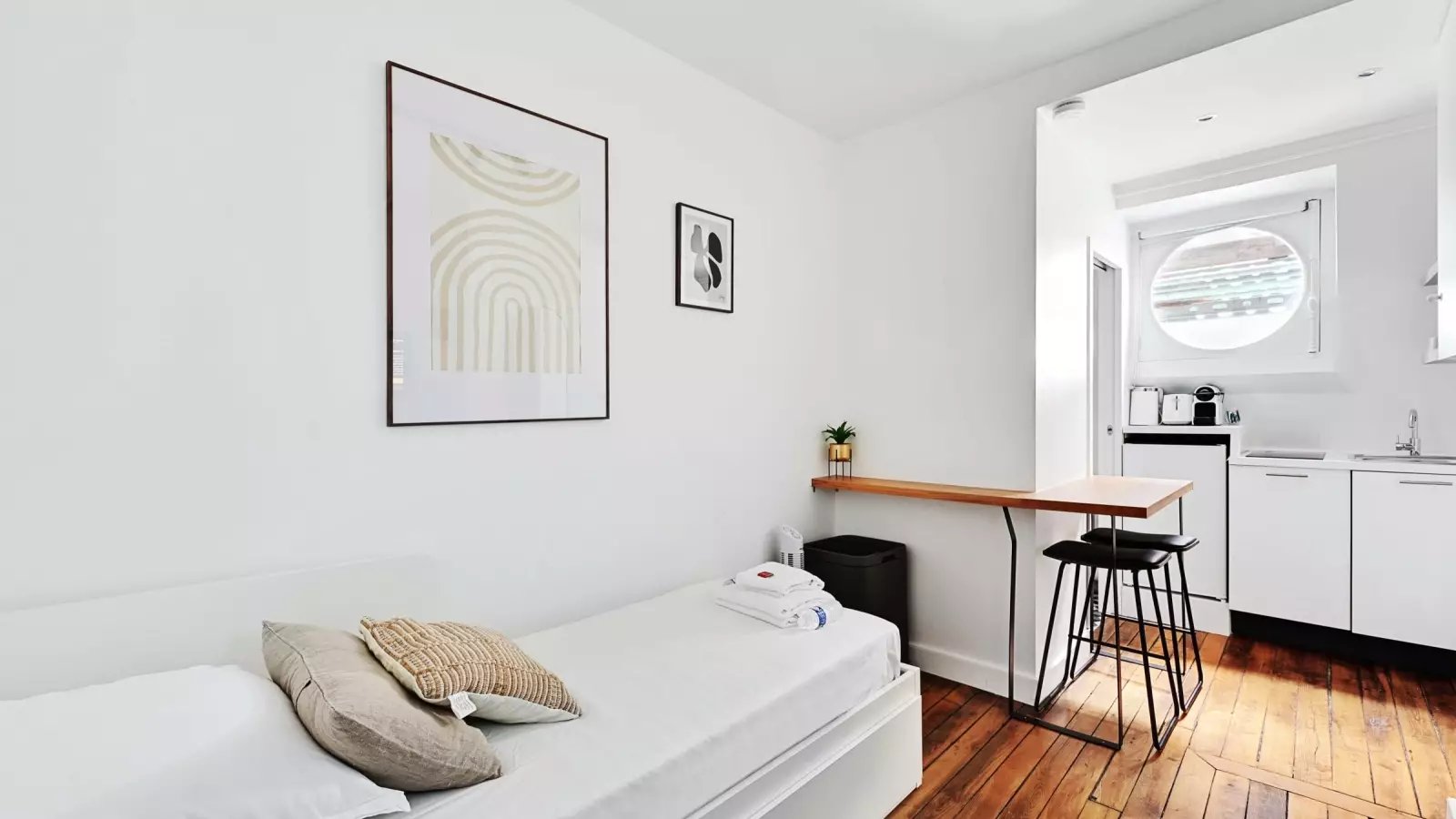Maison à louer, 1m², Paris 16ème