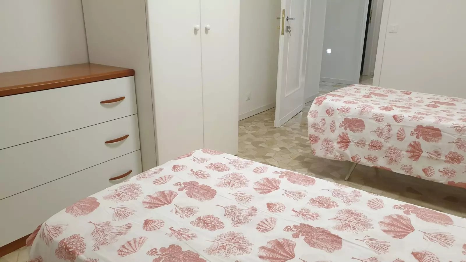 Maison à louer, NaNm², Sotta