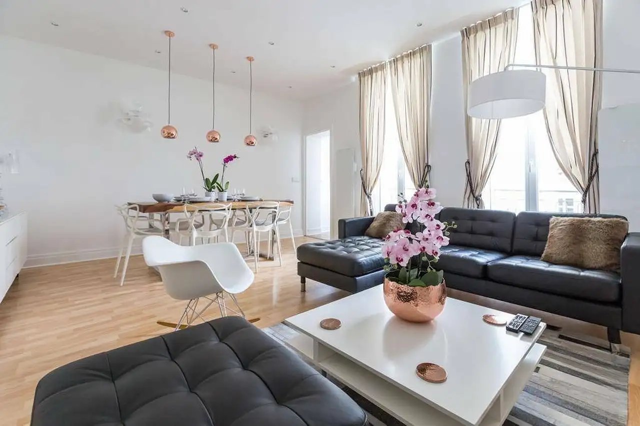 Maison à louer, 73m², Paris 1er