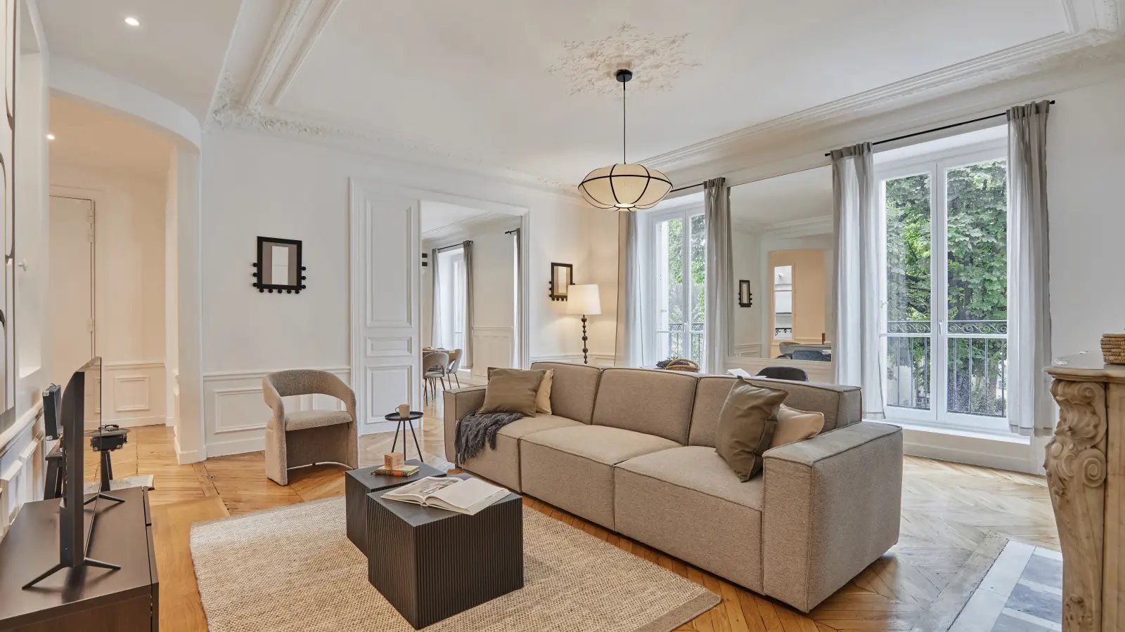 Appartement à louer, 154m², Paris 8ème