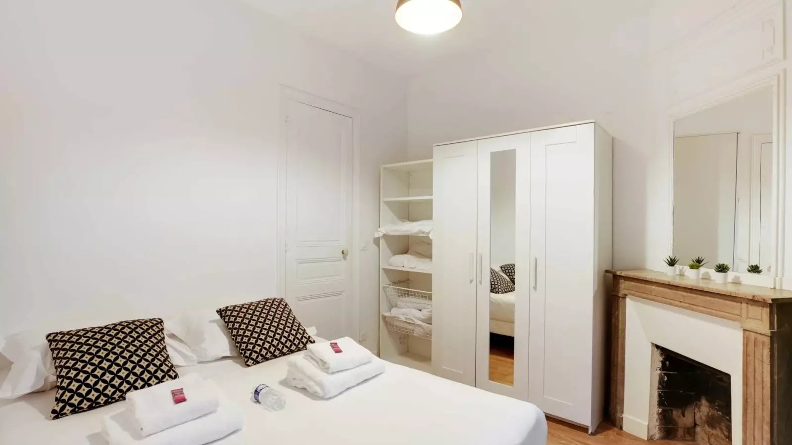 Appartement à louer, 1m², Paris 15ème