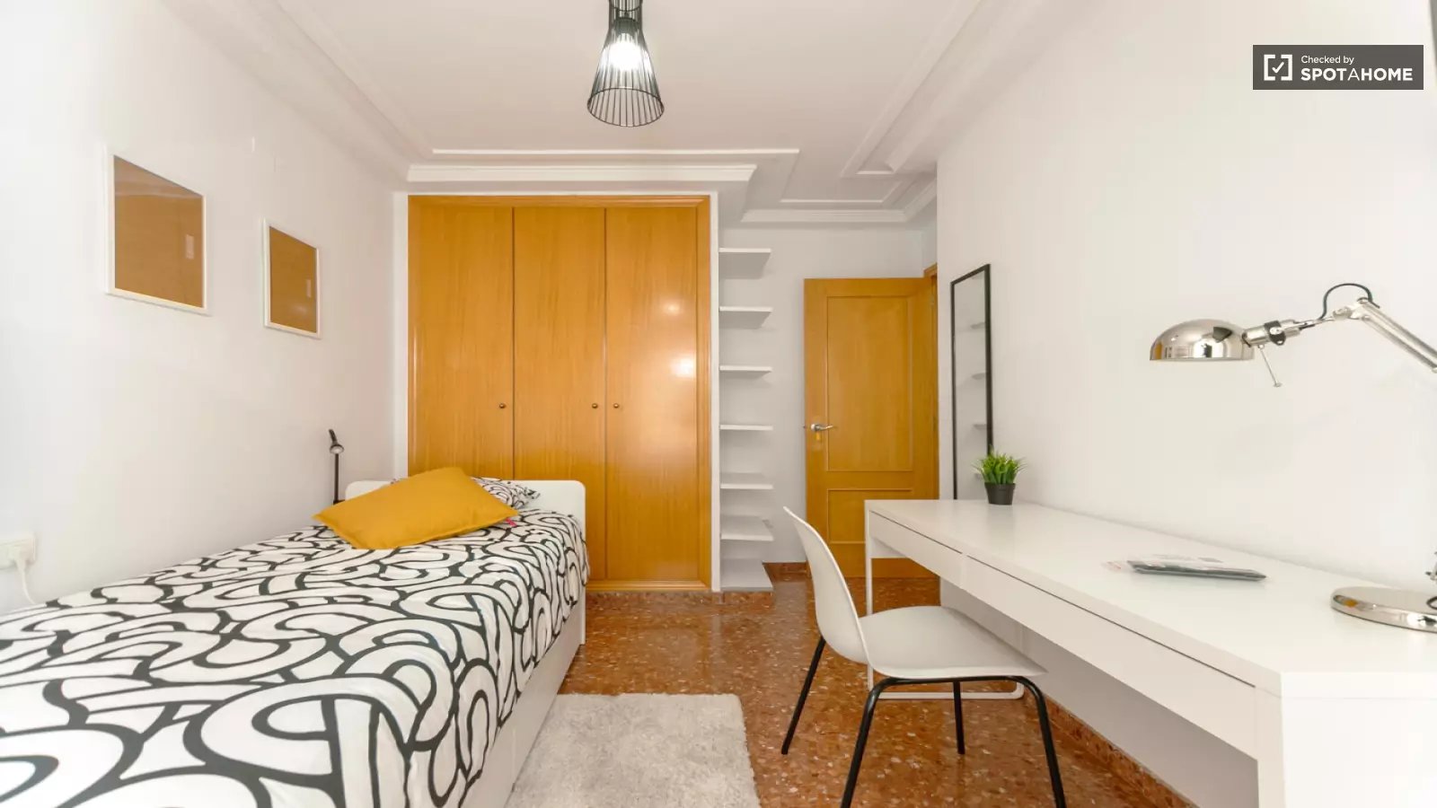 Maison à louer, NaNm², Béduer
