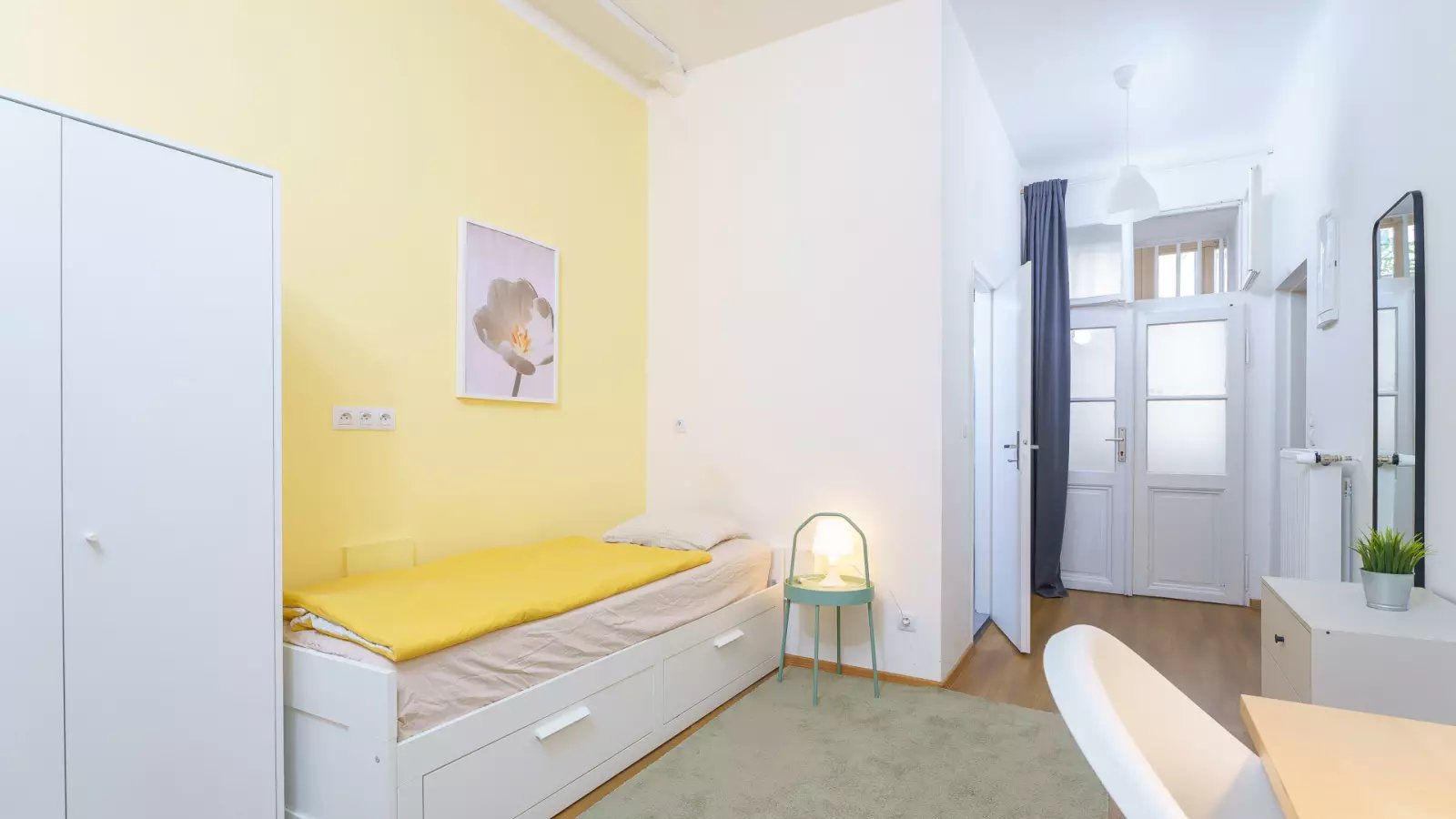Maison à louer, NaNm², Le Monastère