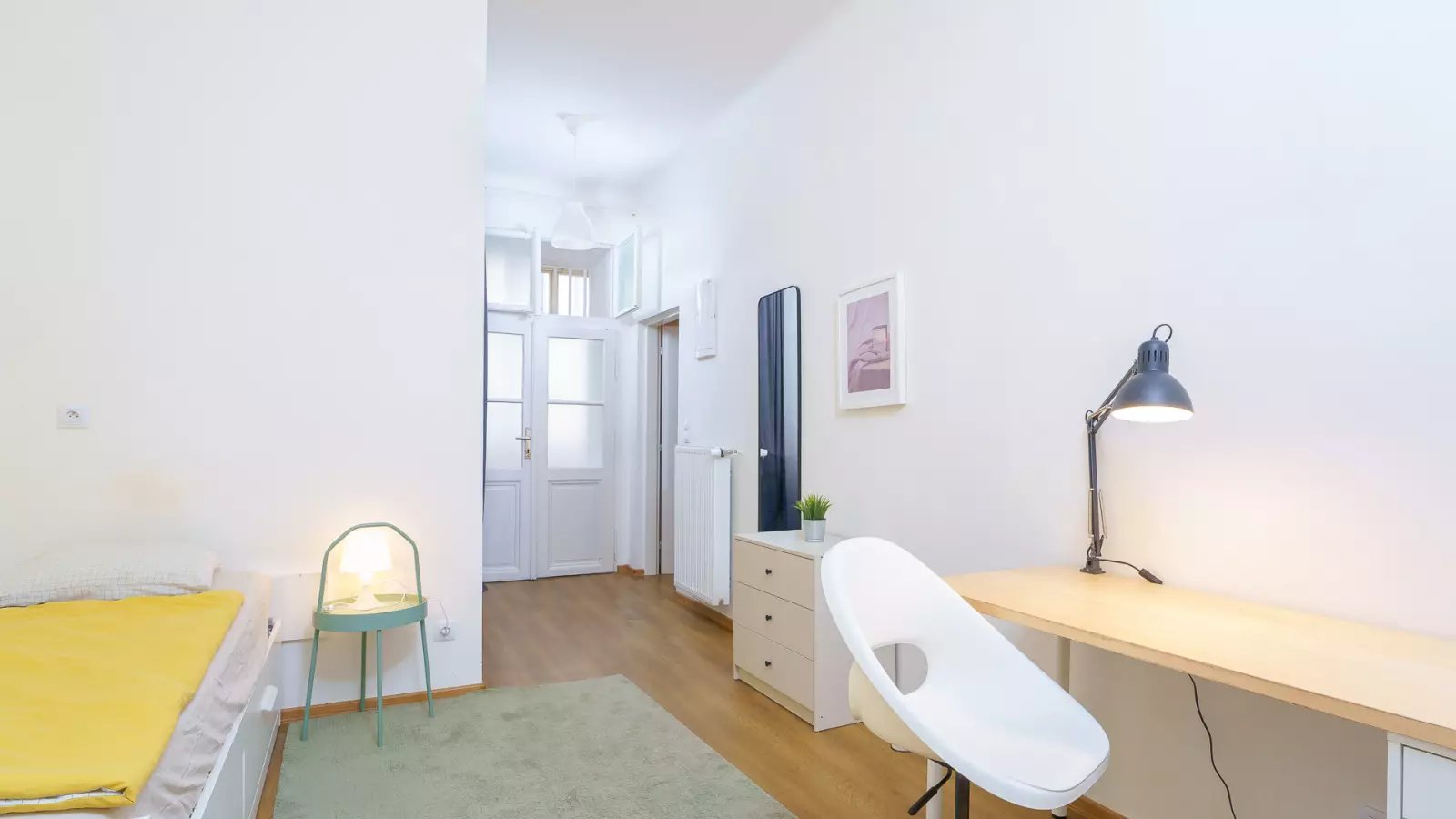 Maison à louer, NaNm², Le Monastère
