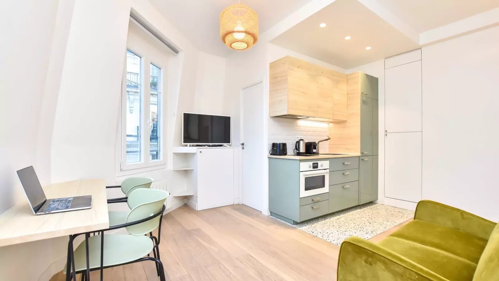 Maison à louer, 1m², Paris 16ème