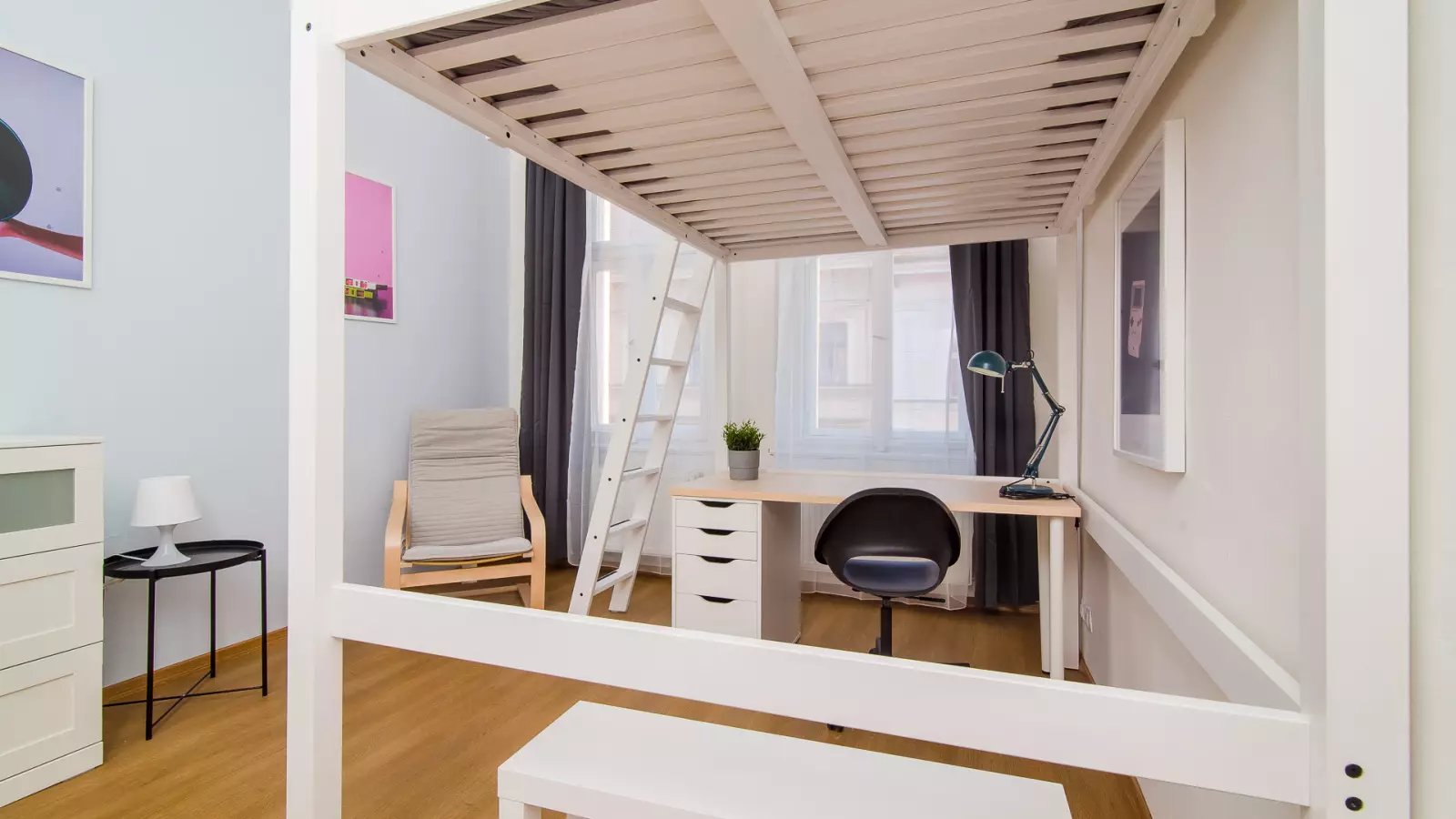 Maison à louer, NaNm², Le Monastère