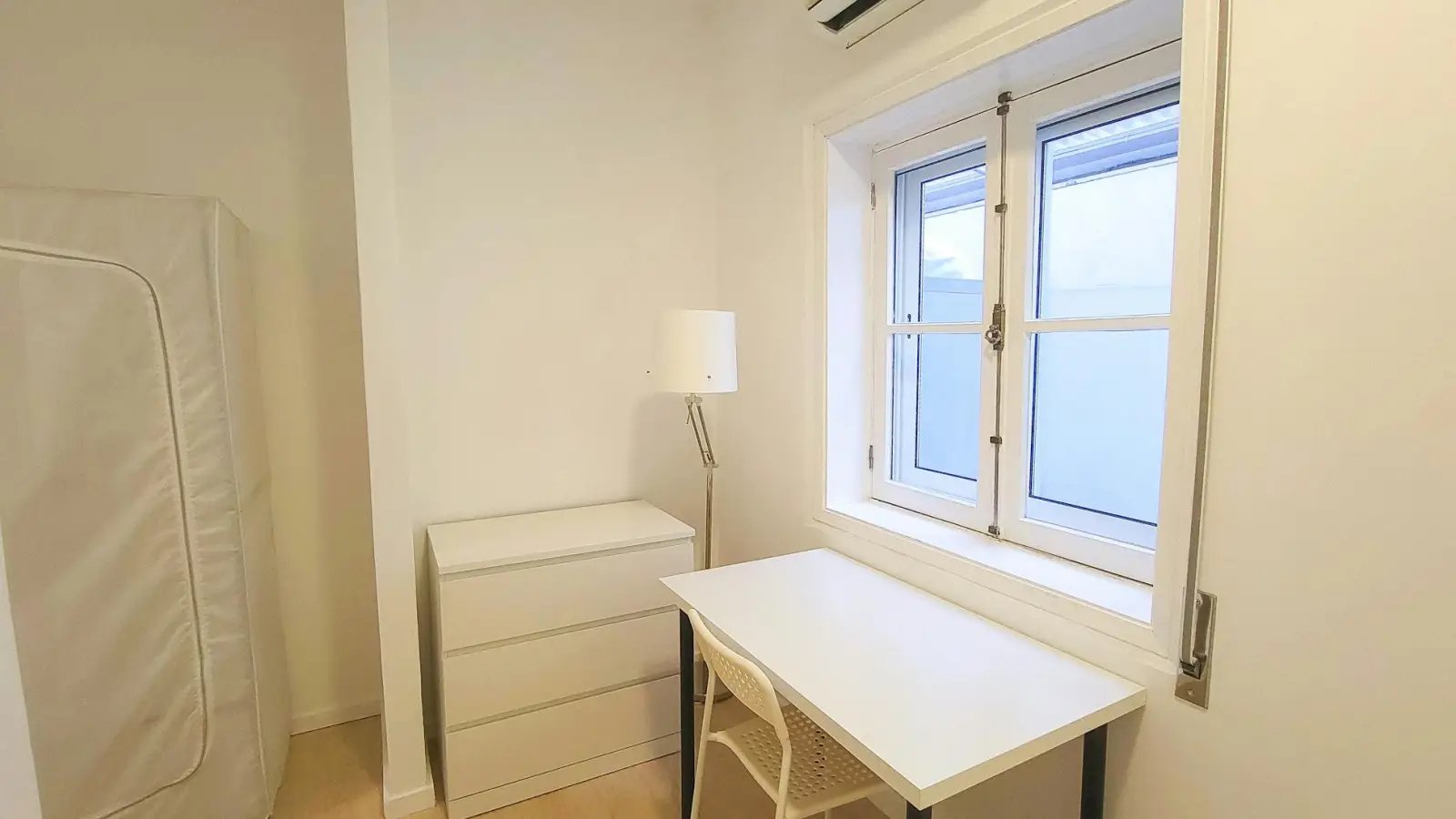 Appartement à louer, NaNm², Port-Saint-Père
