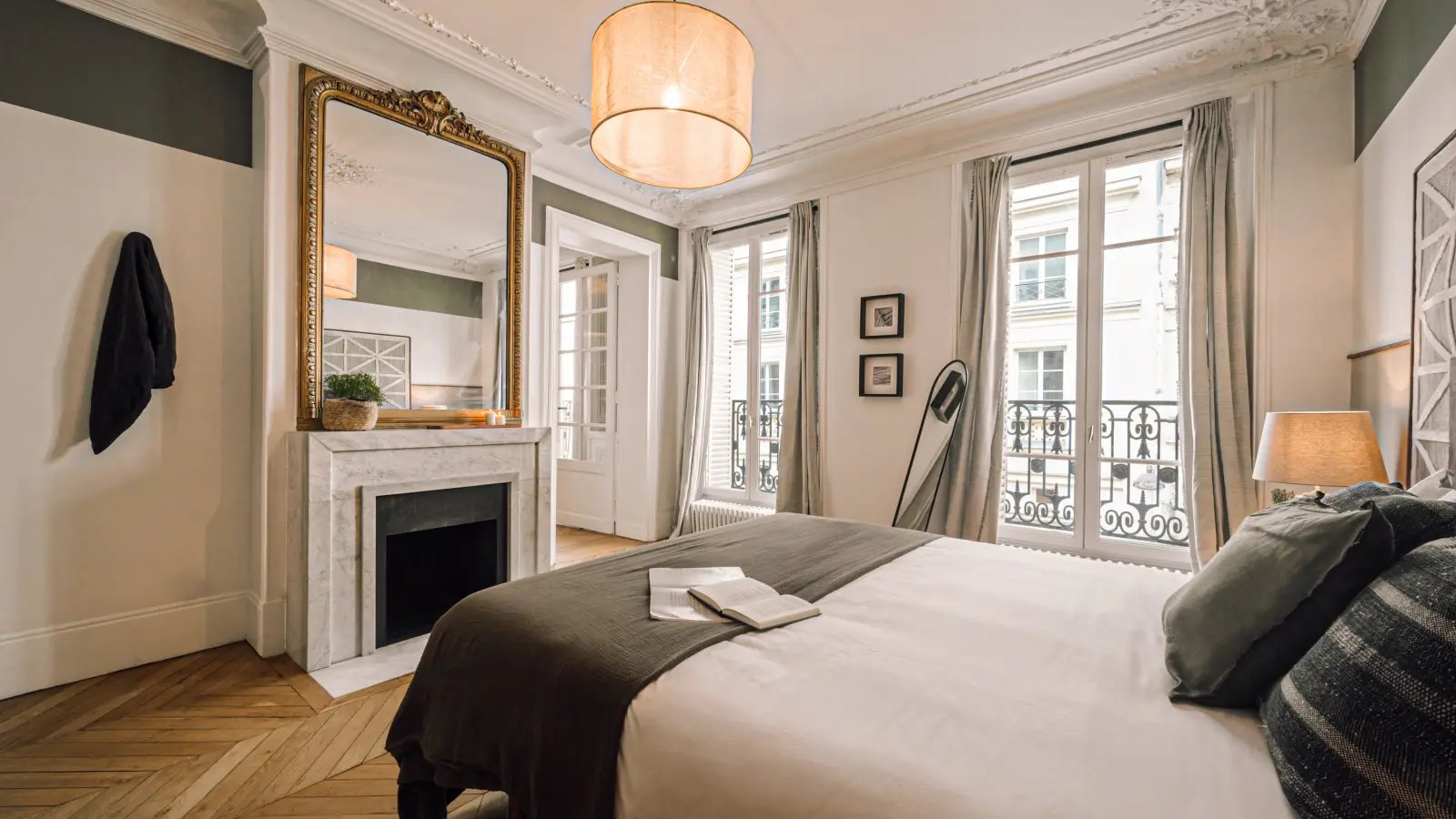 Appartement à louer, 129m², Paris 9ème
