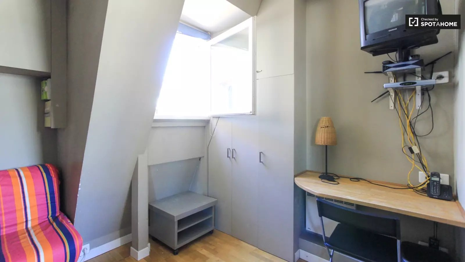 Maison à louer, 12m², Paris 16ème