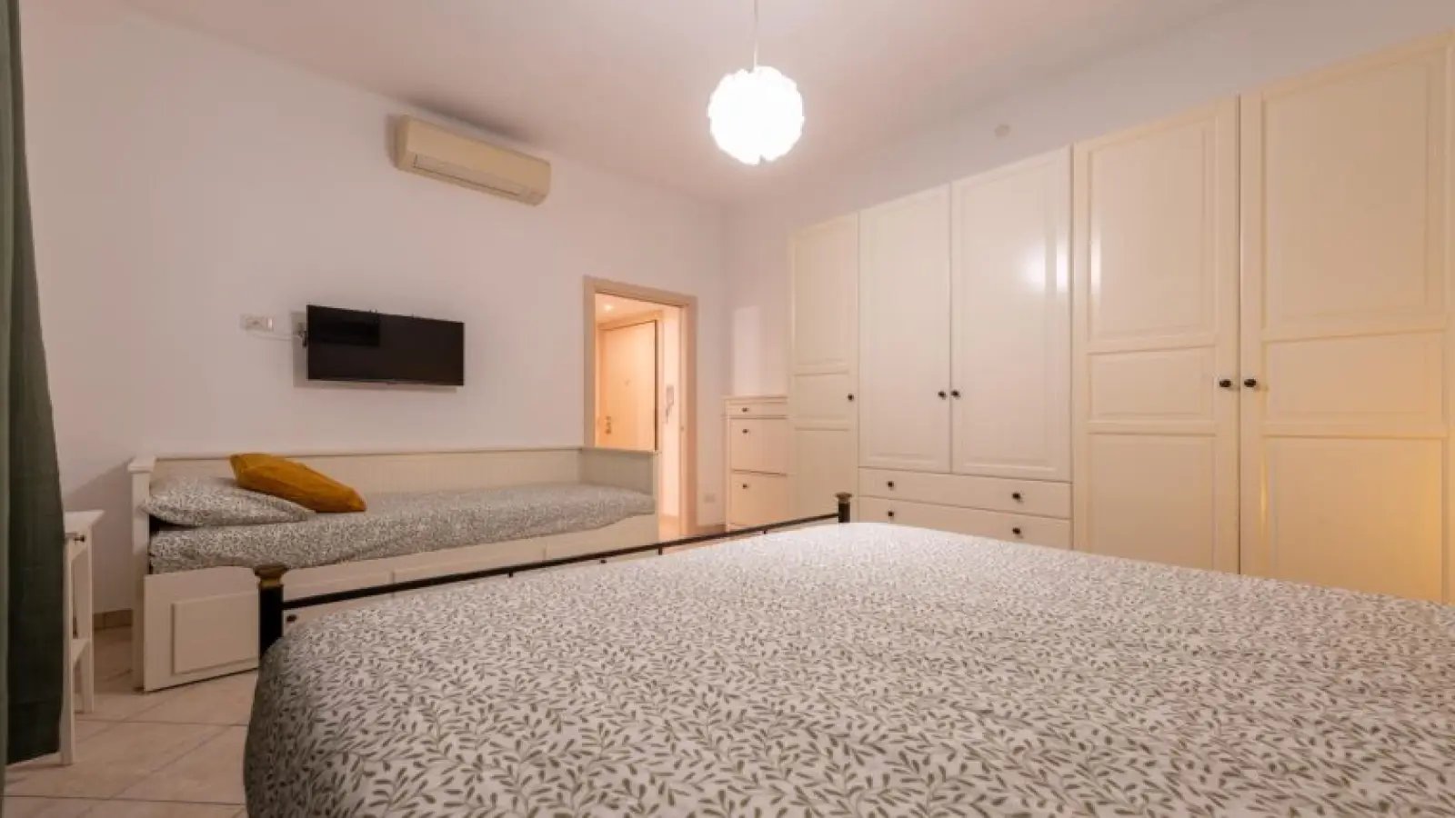 Appartement à louer, 42m², Carbuccia