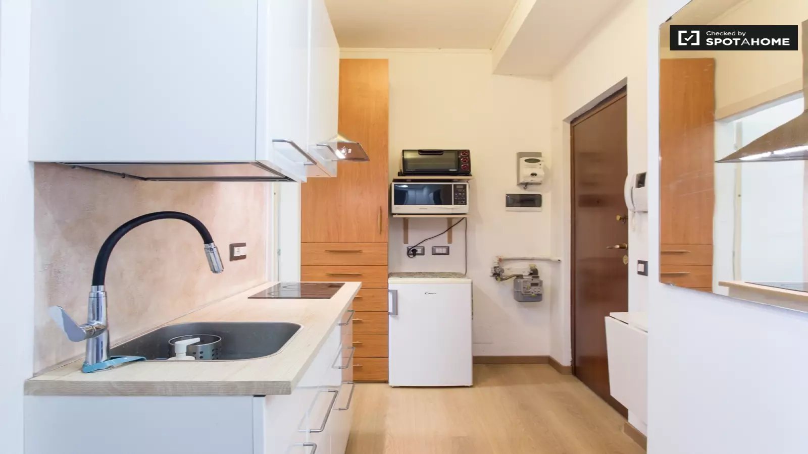 Appartement à louer, 55m², Carbuccia