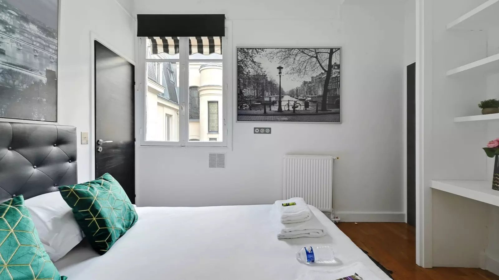 Appartement à louer, 1m², Paris 8ème