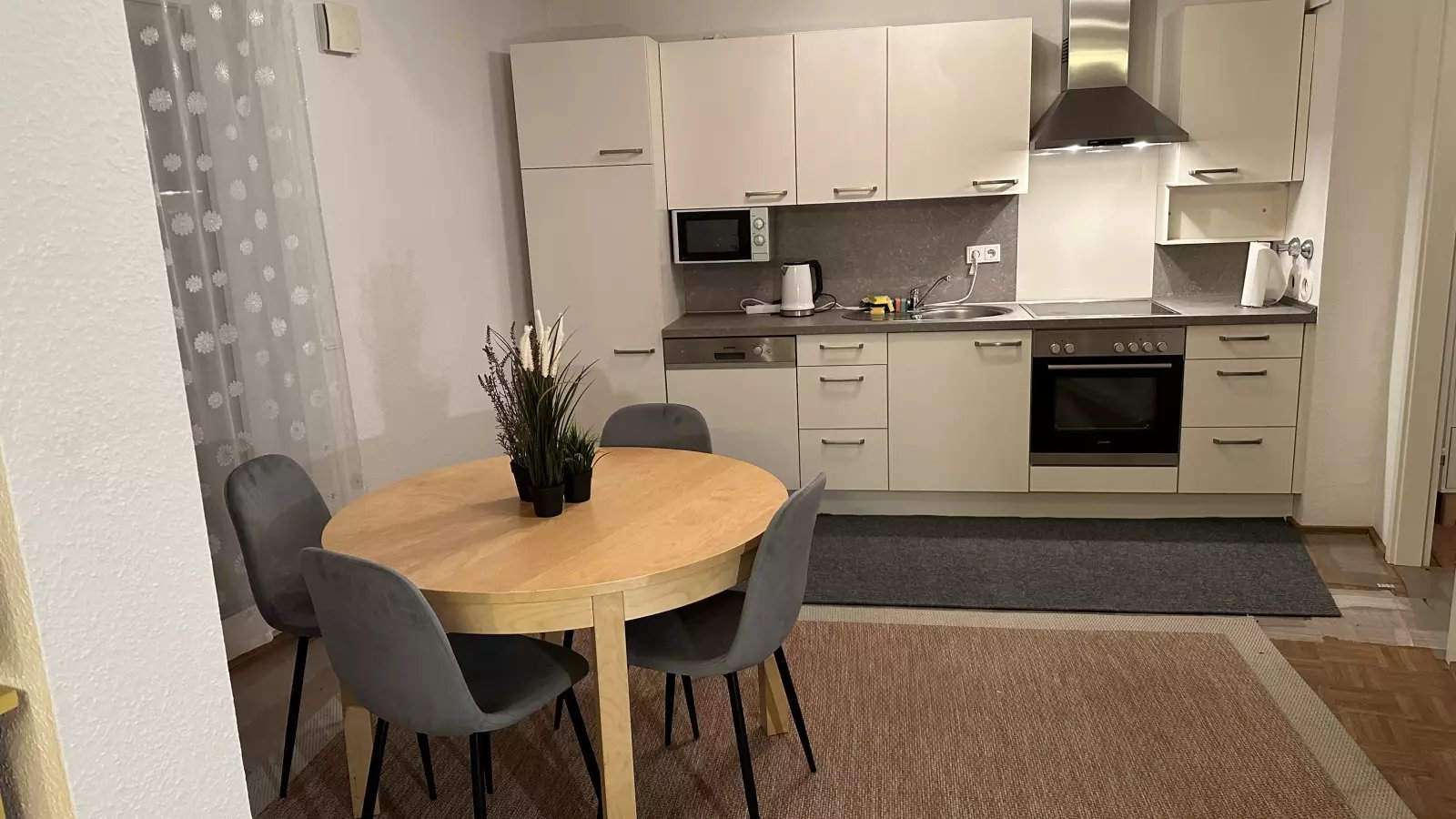 Appartement à louer, 1m², Cologne