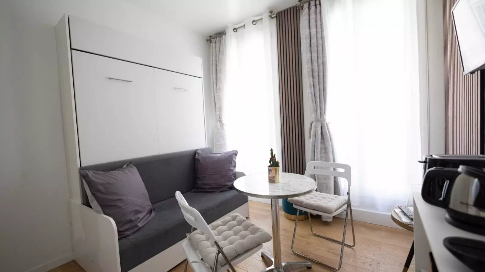 Appartement à louer, 15m², Paris 18ème