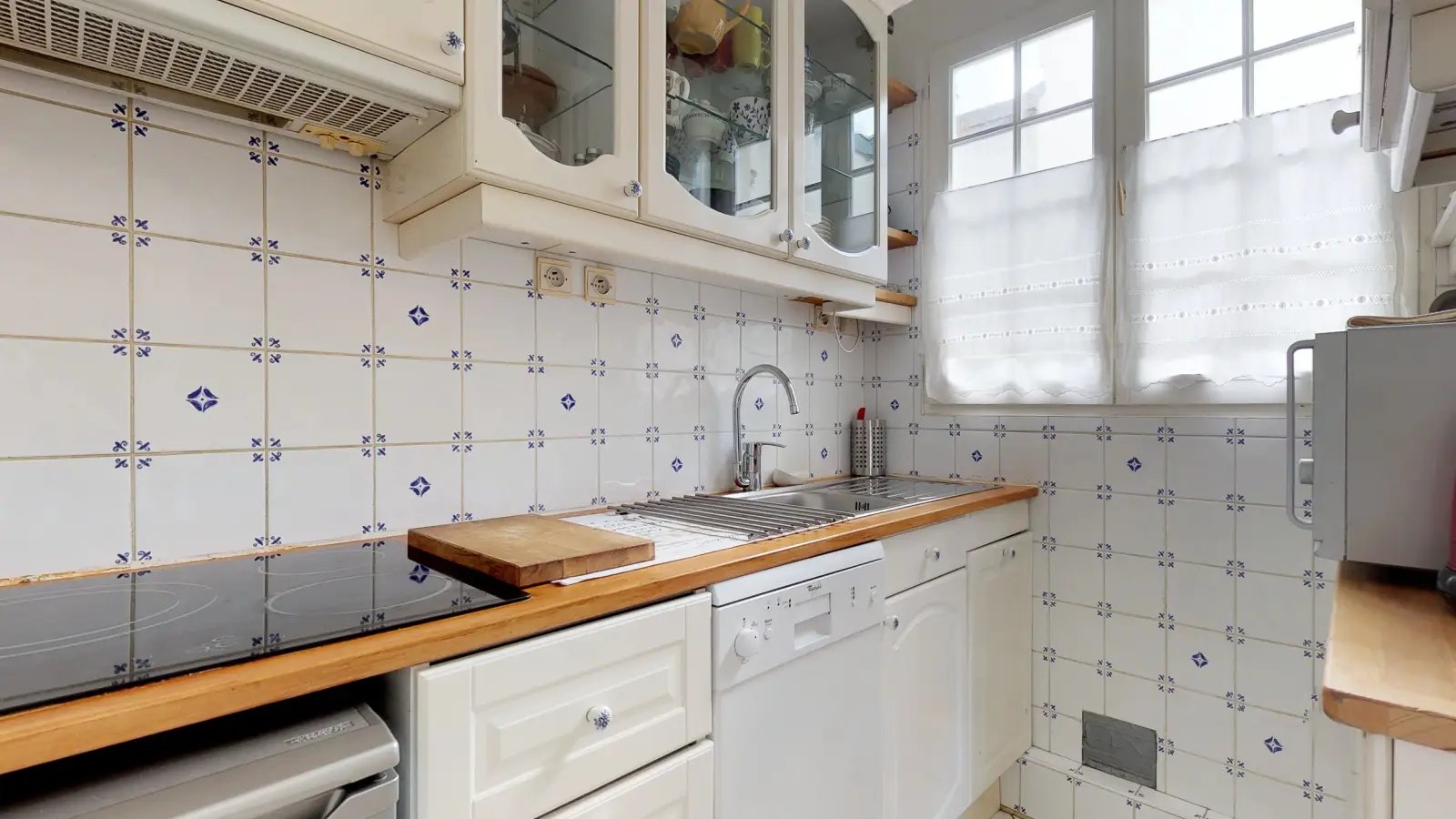 Appartement à louer, 1m², Paris 16ème