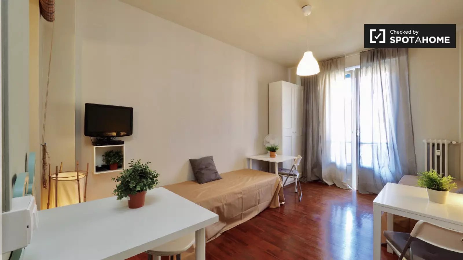 Maison à louer, 25m², Sotta