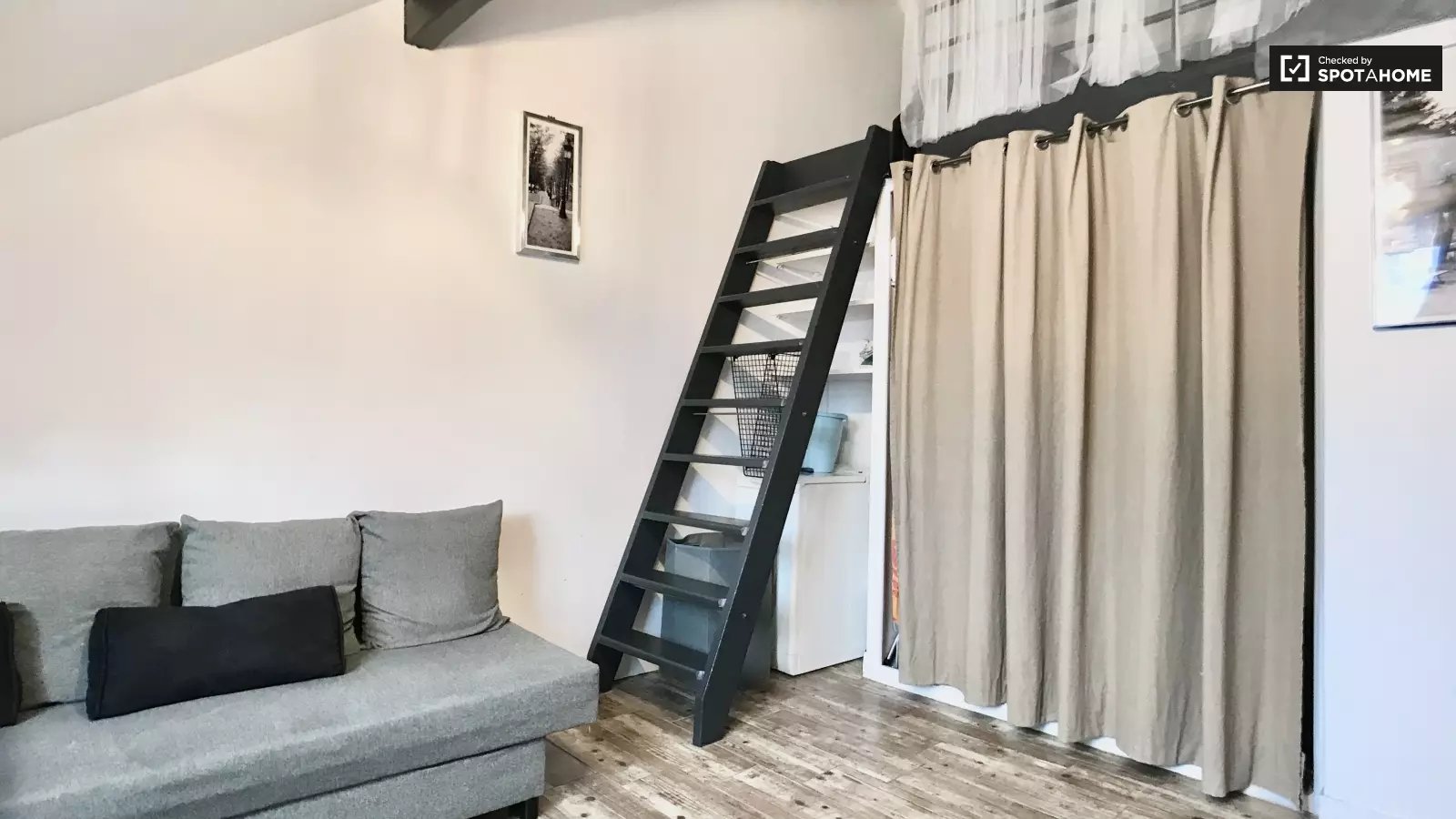 Appartement à louer, 21m², Paris 11ème
