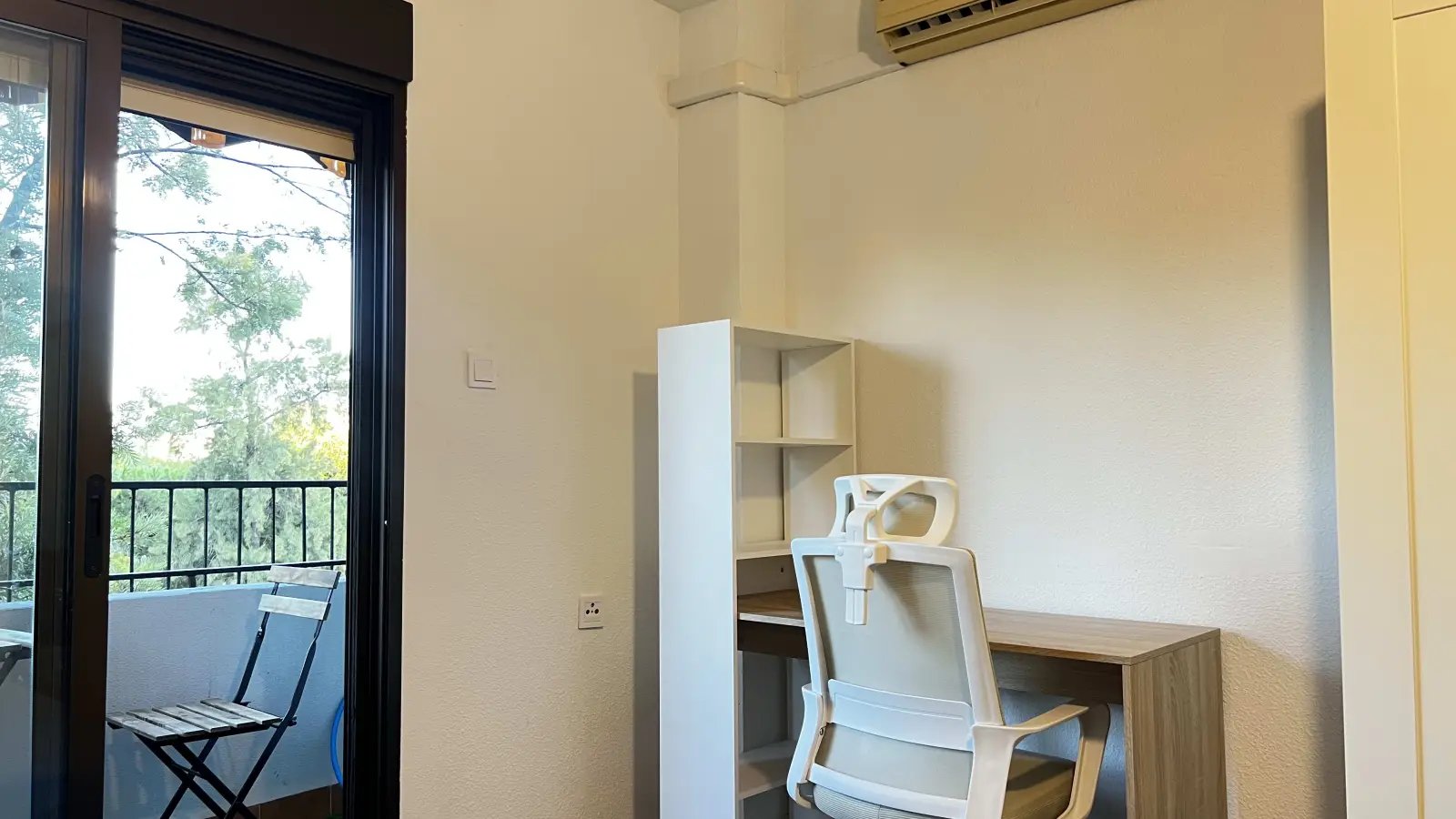 Maison à louer, NaNm², Béduer