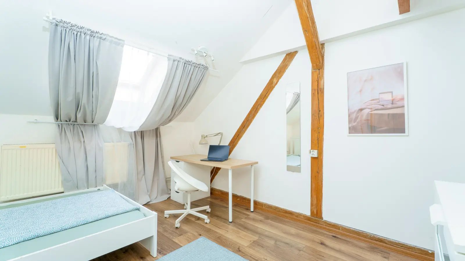 Maison à louer, NaNm², Le Monastère