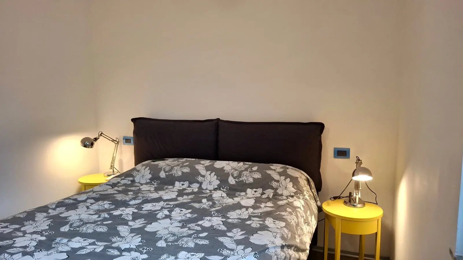 Appartement à louer, 1m², Carbuccia