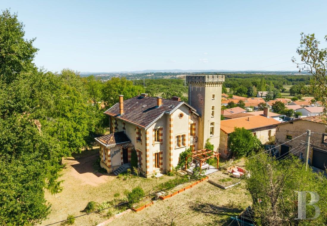 Maison à vendre, 2334m², Roanne