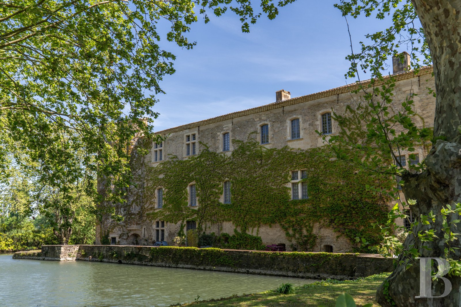 Appartement à vendre, 312m², Laudun-l'Ardoise