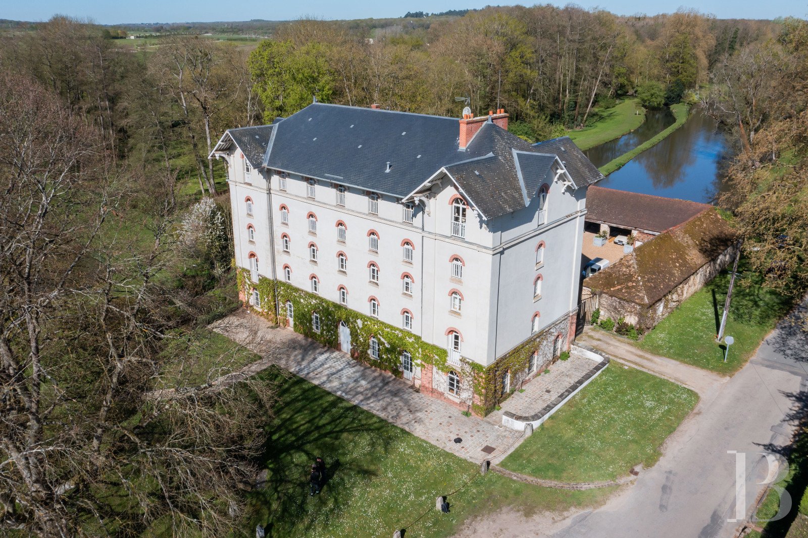 Maison à vendre, 1500m², Saint-Cyr-sous-Dourdan
