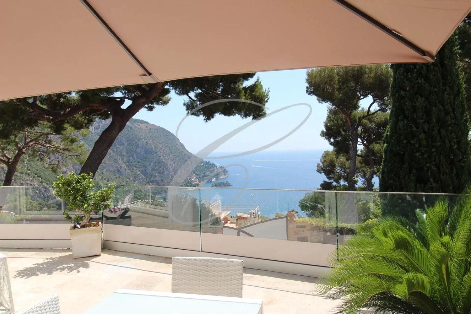 Maison à vendre, 220m², Èze