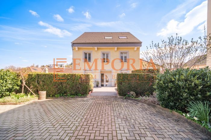 Maison à vendre, 207m², Altkirch